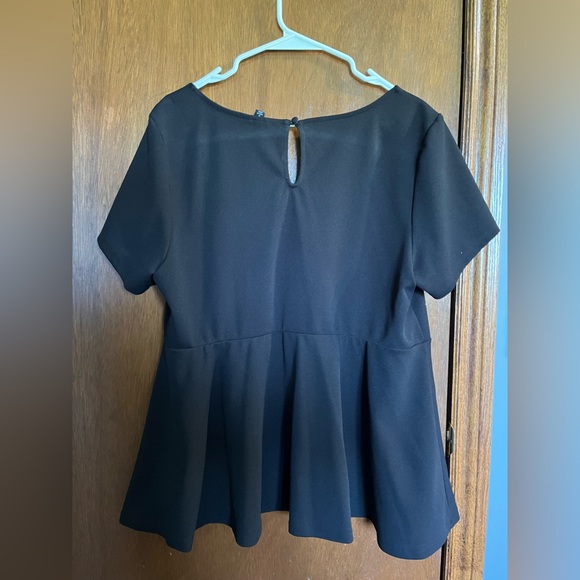 Black Torrid Blouse Size 2 - Picture 2 of 3